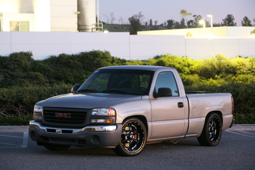 2004 GMC Sierra Novakane-003