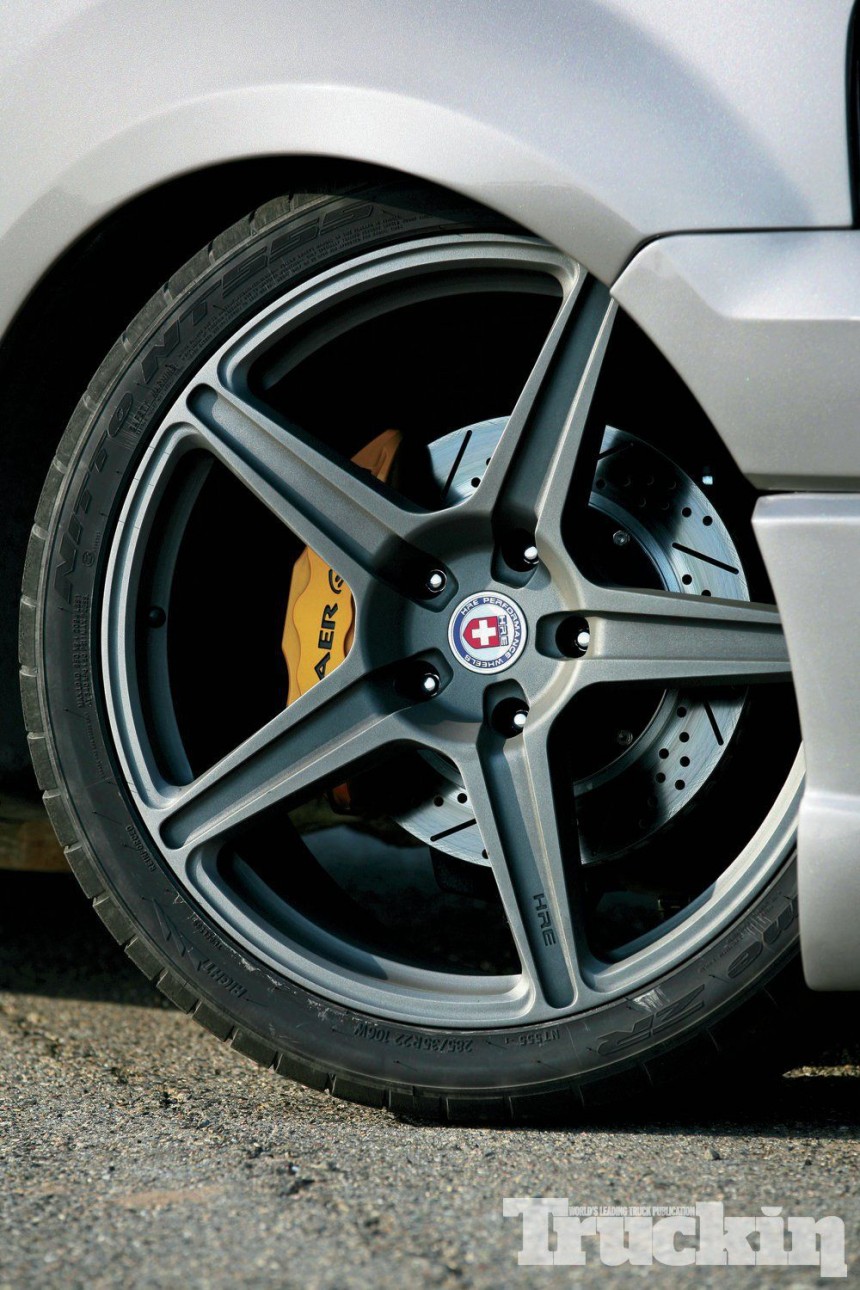 project-stealth-fighter-22-inch-hre-45-wheels