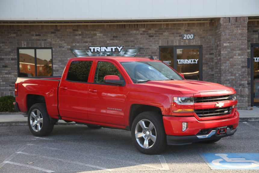 2017_Silverado_Z71_lifted_motometals_atturos_before