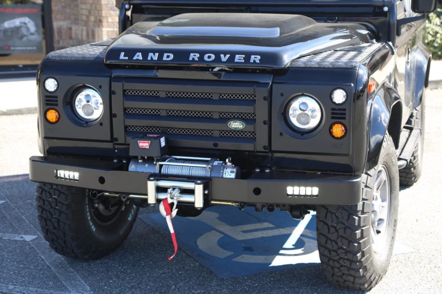 LAND_ROVER_defender90_WARN_winch