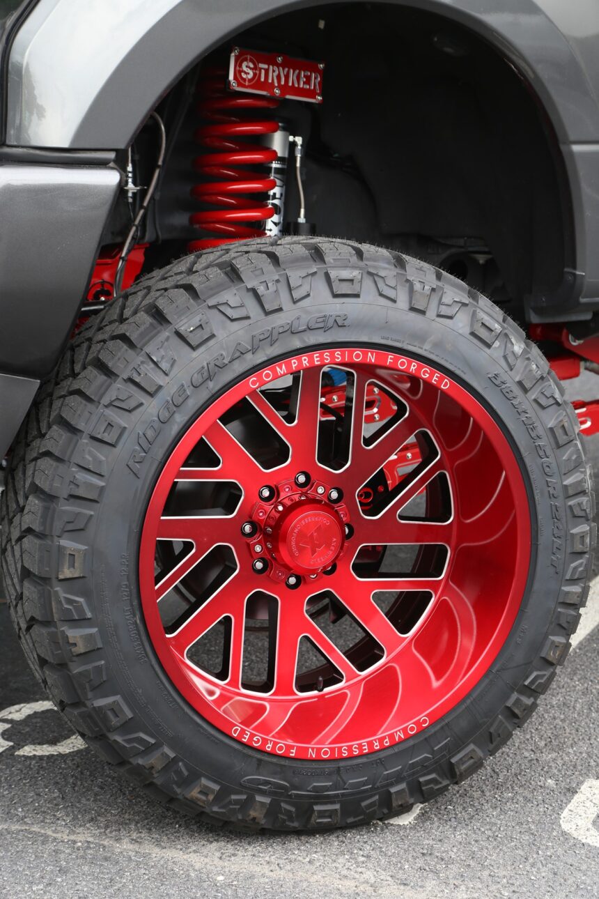 2019 F-250Stryker Off Road Design 8-in lift 24×14 AXE Wheels 38-in Nitto Ridge Grappler Tires wheel