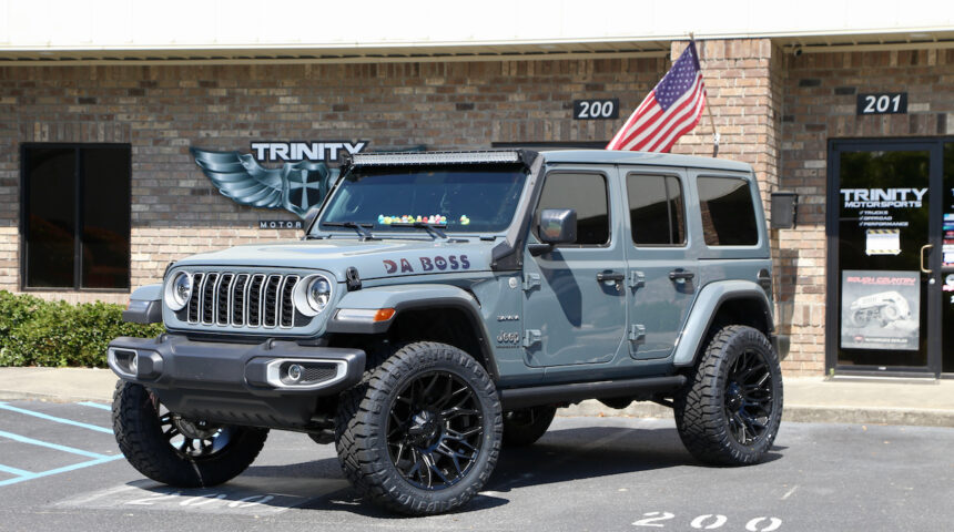 2025 Jeep Wrangler 2.5-in TeraFlex lift Fox shocks 22-in Fuel Twitch and 35-in Ridges