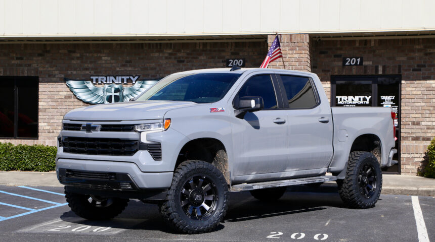 2025 Chevy 1500 6-in BDS 20×9-in XD wheels and 35-in Toyo M/Ts